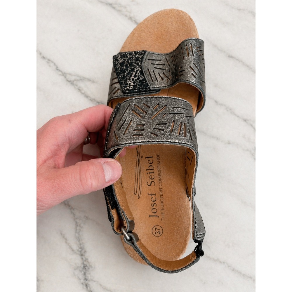 Josef Seibel Rosalie 13 Pewter Metallic Leather Comfort Sandals Womens 37 US 6.5 - Picture 3 of 5